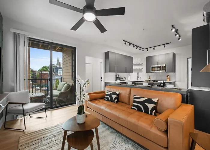 Pfr - Highland, 3br 2ba Shadyside Condo, 2 King Beds, 3rd Floor Walkup